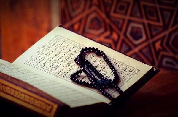 دعای استخاره با قرآن