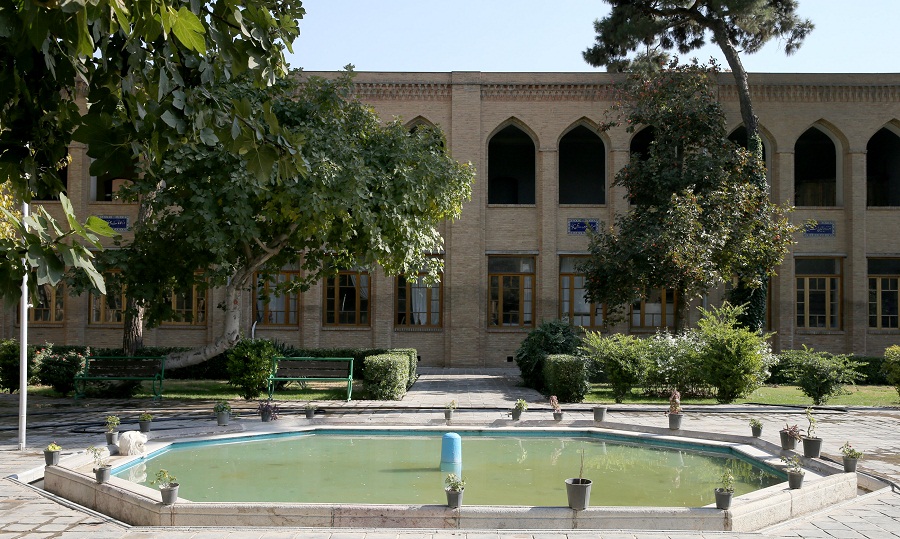 مدرسه های تاریخی تهران